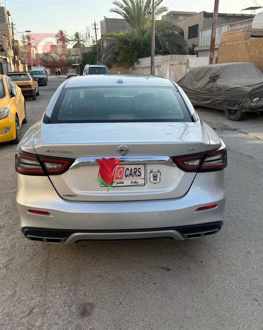 نيسان ماكسيما